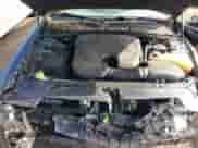 2019 Dodge Challenger SXT z VIN 2C3CDZAG0KH712674, wystawiony jako IAAI lot #43223586 z przebiegiem 96 843 mil mil oraz . Historia ofert i sprzedaży dostępna na DreamBid. Obrazek 10.