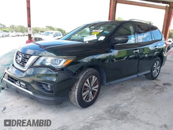 2019 Nissan Pathfinder S z VIN 5N1DR2MN4KC588328, wystawiony jako IAAI lot #43241222 z przebiegiem 129 820 mil mil oraz . Historia ofert i sprzedaży dostępna na DreamBid. Obrazek 2.