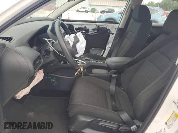 2025 Honda HR-V LX with VIN 3CZRZ2H34SM727529, listed as a Copart auction lot 68421185 with 18,525 mi miles and Salvage title. Bid and sale history available at DreamBid. Image 7.