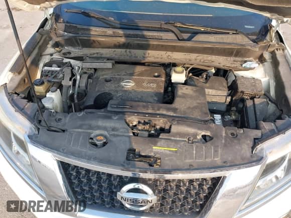 2014 Nissan Pathfinder SL with VIN 5N1AR2MM9EC704041, listed as a IAAI auction lot 42453350 with 220,947 mi miles and . Bid and sale history available at DreamBid. Image 10.