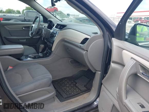 2017 Chevrolet Traverse LT с VIN 1GNKRHKD9HJ123936, выставлен на аукционе IAAI как лот 42930918 с пробегом 172 672 миль миль и . История ставок и продаж доступна на DreamBid. Изображение 5.