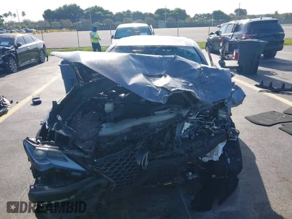 2019 Lexus RC 300 с VIN JTHHA5BC1K5008844, выставлен на аукционе IAAI как лот 43058589 с пробегом 71 760 миль миль и . История ставок и продаж доступна на DreamBid. Изображение 12.