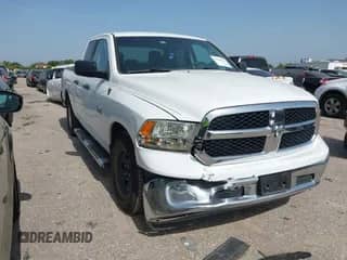2018 Ram 1500 Tradesman z VIN 1C6RR6FG9JS209237, wystawiony jako IAAI lot #42638253 z przebiegiem 76 892 mil mil oraz . Historia ofert i sprzedaży dostępna na DreamBid. Obrazek 1.