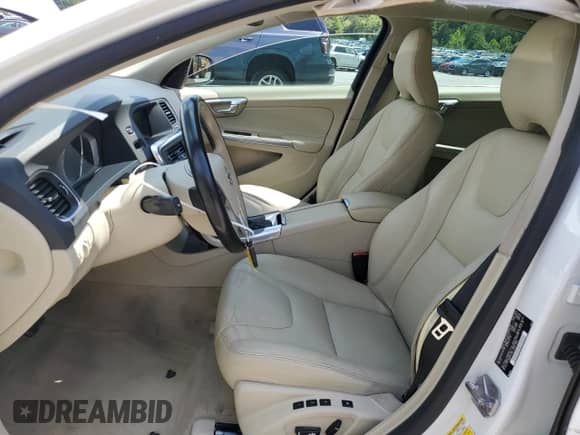 2015 Volvo S60 T5 Premier с VIN YV1612TK0F1344392, выставлен на аукционе Copart как лот 63926495 с пробегом 73 514 миль миль и Списание • Salvage title. История ставок и продаж доступна на DreamBid. Изображение 7.