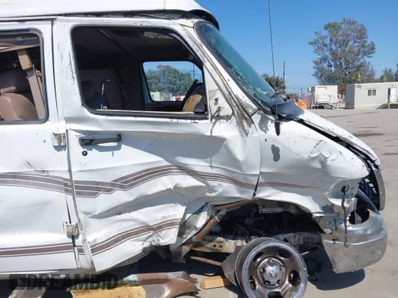 2000 Dodge Cargo Conversion with VIN 2B6HB11Y3YK139478, listed as a IAAI auction lot 42654656 with 144,318 mi miles and . Bid and sale history available at DreamBid. Image 6.