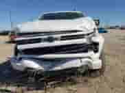 2022 Chevrolet Silverado 1500 RST z VIN 1GCUDEET1NZ599080, wystawiony jako Copart lot #48054855 z przebiegiem Nie podano mil oraz Szkoda całkowita • Salvage title. Historia ofert i sprzedaży dostępna na DreamBid. Obrazek 5.