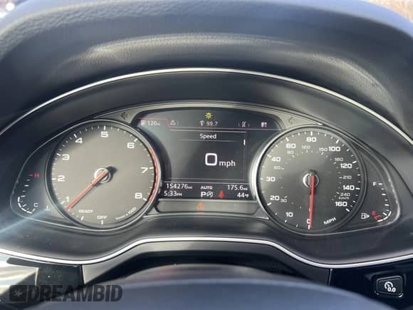 2017 Audi Q7 Premium Plus с VIN WA1LAAF72HD005719, выставлен на аукционе IAAI как лот 42019701 с пробегом 154 276 миль миль и . История ставок и продаж доступна на DreamBid. Изображение 6.