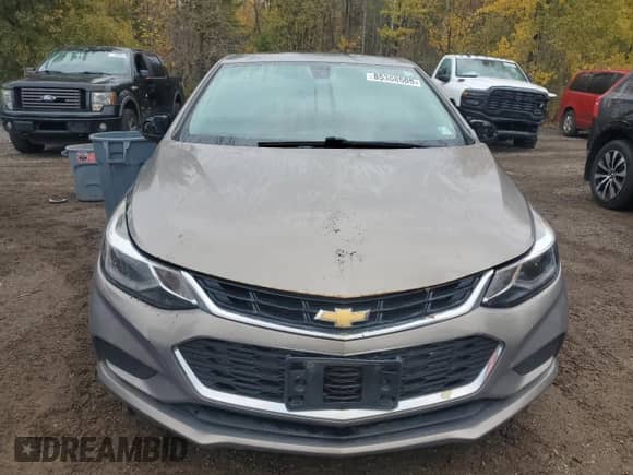 2017 Chevrolet Cruze LT with VIN 3G1BE5SM0HS594190, listed as a Copart auction lot 85368505 with 285,000 mi miles and Salvage title. Bid and sale history available at DreamBid. Image 5.