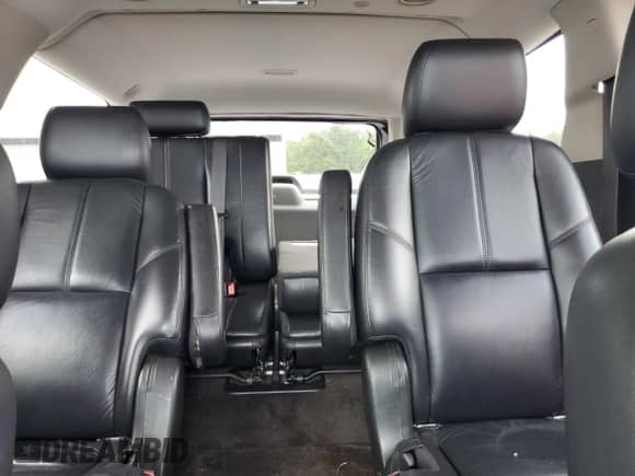 2011 Chevrolet Suburban LT with VIN 1GNSCJE0XBR166076, listed as a Copart auction lot 85882165 with 169,114 mi miles and Salvage title. Bid and sale history available at DreamBid. Image 10.