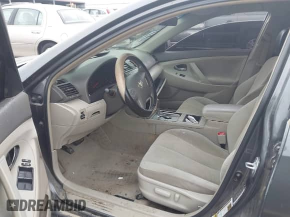 2009 Toyota Camry LE with VIN 4T1BE46K19U348109, listed as a IAAI auction lot 43313288 with 265,013 mi miles and . Bid and sale history available at DreamBid. Image 5.