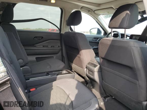 2024 Nissan Pathfinder SV with VIN 5N1DR3BB7RC304781, listed as a Copart auction lot 62268295 with 4,296 mi miles and Salvage title. Bid and sale history available at DreamBid. Image 11.