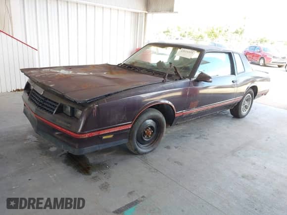 1987 Chevrolet Monte Carlo с VIN 1G1GZ11G7HP147367, выставлен на аукционе IAAI как лот 43021524 с пробегом 51 922 миль миль и . История ставок и продаж доступна на DreamBid. Изображение 2.