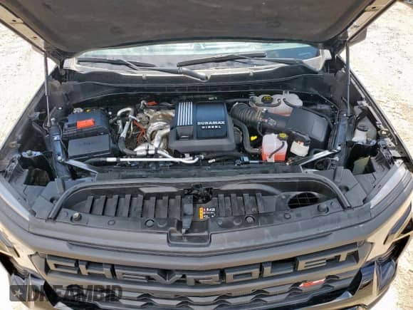 2024 Chevrolet Silverado 1500 Custom Trail Boss z VIN 3GCUDCE86RG359836, wystawiony jako Copart lot #60419635 z przebiegiem Nie podano mil oraz Szkoda całkowita • Salvage title. Historia ofert i sprzedaży dostępna na DreamBid. Obrazek 11.