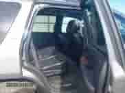 2007 Chevrolet Tahoe LTZ z VIN 1GNFK13027R288493, wystawiony jako IAAI lot #42493796 z przebiegiem Nie podano mil oraz . Historia ofert i sprzedaży dostępna na DreamBid. Obrazek 8.