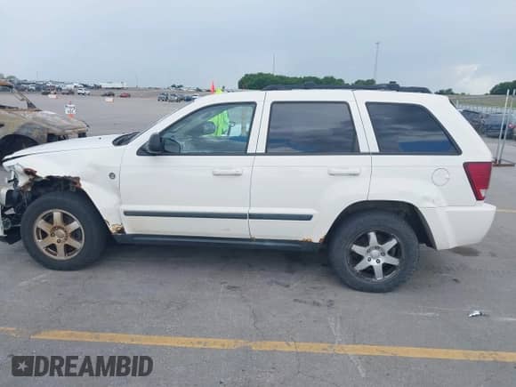 2009 Jeep Grand Cherokee Laredo с VIN 1J8HR48P19C505776, выставлен на аукционе IAAI как лот 42523414 с пробегом 187 754 миль миль и . История ставок и продаж доступна на DreamBid. Изображение 14.