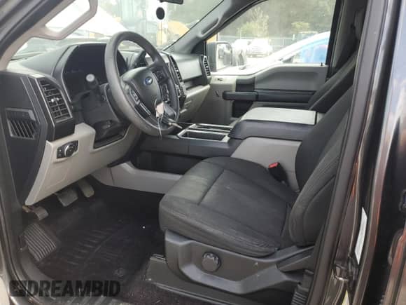 2017 Ford F-150 XLT with VIN 1FTEW1EG8HFB06382, listed as a Copart auction lot 85886695 with 153,641 mi miles and Clean title. Bid and sale history available at DreamBid. Image 7.