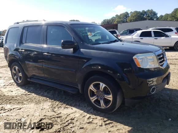 2015 Honda Pilot SE with VIN 5FNYF3H39FB019769, listed as a Copart auction lot 81951385 with 177,675 mi miles and Salvage title. Bid and sale history available at DreamBid. Image 4.