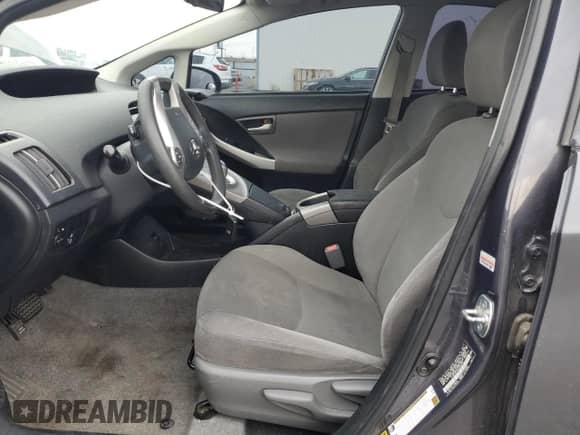 2014 Toyota Prius Four с VIN JTDKN3DU2E0363089, выставлен на аукционе Copart как лот 69202195 с пробегом 117 625 миль миль и Списание • Salvage title. История ставок и продаж доступна на DreamBid. Изображение 7.