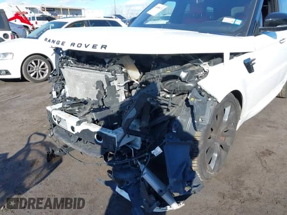 2020 Land Rover Range Rover Sport HST z VIN SALWS2RU8LA879373, wystawiony jako IAAI lot #41488674 z przebiegiem 36 681 mil mil oraz . Historia ofert i sprzedaży dostępna na DreamBid. Obrazek 6.