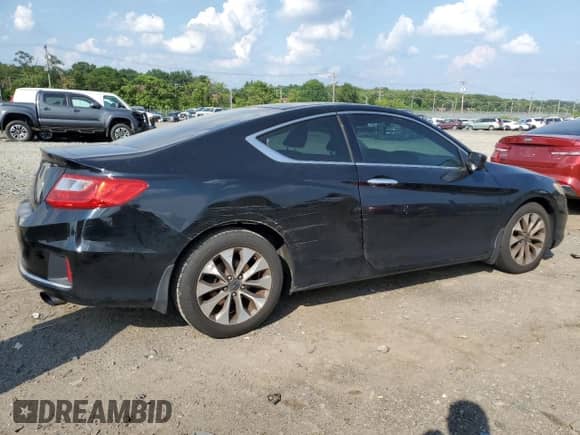 2014 Honda Accord LX-S with VIN 1HGCT1B33EA016021, listed as a Copart auction lot 68508175 with 177,132 mi miles and Salvage title. Bid and sale history available at DreamBid. Image 3.