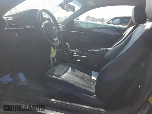 2014 BMW 4 Series 435i с VIN WBA3R1C5XEK192682, выставлен на аукционе Copart как лот 71275135 с пробегом 134 675 миль миль и Списание • Salvage title. История ставок и продаж доступна на DreamBid. Изображение 7.