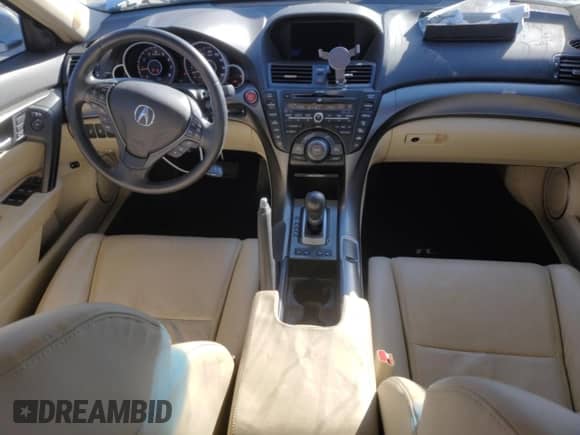 2014 Acura TL Advance с VIN 19UUA8F79EA001197, выставлен на аукционе Copart как лот 86055524 с пробегом 98 770 миль миль и Списание • Salvage title. История ставок и продаж доступна на DreamBid. Изображение 8.