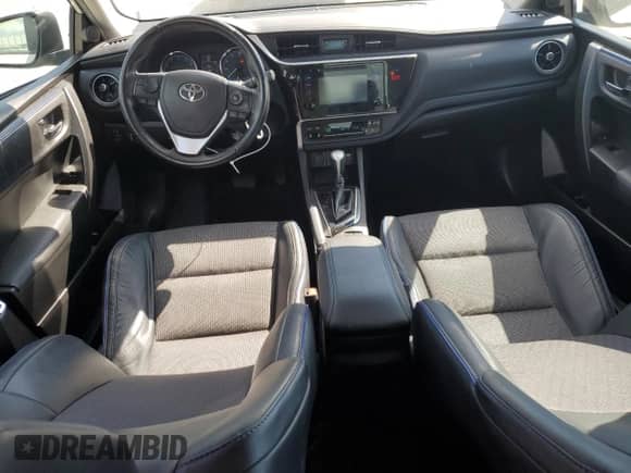 2019 Toyota Corolla L с VIN 5YFBURHE0KP900455, выставлен на аукционе Copart как лот 68759905 с пробегом 76 715 миль миль и Списание • Salvage title. История ставок и продаж доступна на DreamBid. Изображение 8.