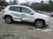 2010 Volkswagen Tiguan с VIN WVGAV9AX7AW514556, выставлен на аукционе Copart как лот 45373655 с пробегом 94 751 миль миль и Списание • Salvage title. История ставок и продаж доступна на DreamBid. Изображение 4.