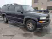 2002 Chevrolet Suburban Z71 с VIN 3GNFK16T12G354322, выставлен на аукционе IAAI как лот 41646865 с пробегом 229 700 миль миль и . История ставок и продаж доступна на DreamBid. Изображение 1.