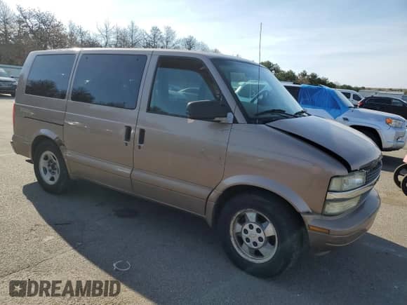 2003 Chevrolet Astro с VIN 1GNDM19X93B144559, выставлен на аукционе Copart как лот 50433334 с пробегом 177 951 миль миль и На запчасти • Non repairable. История ставок и продаж доступна на DreamBid. Изображение 4.
