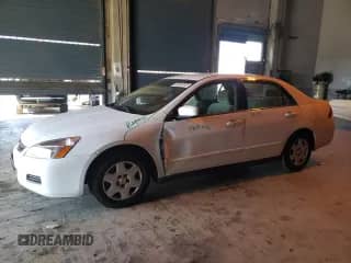 2007 Honda Accord LX with VIN 1HGCM56487A121289, listed as a Copart auction lot 82308705 with 79,269 mi miles and Salvage title. Bid and sale history available at DreamBid. Image 1.