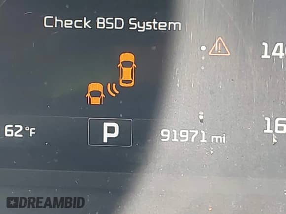 2017 Kia Sorento LX z VIN 5XYPGDA57HG223430, wystawiony jako IAAI lot #43114533 z przebiegiem 91 971 mil mil oraz . Historia ofert i sprzedaży dostępna na DreamBid. Obrazek 15.