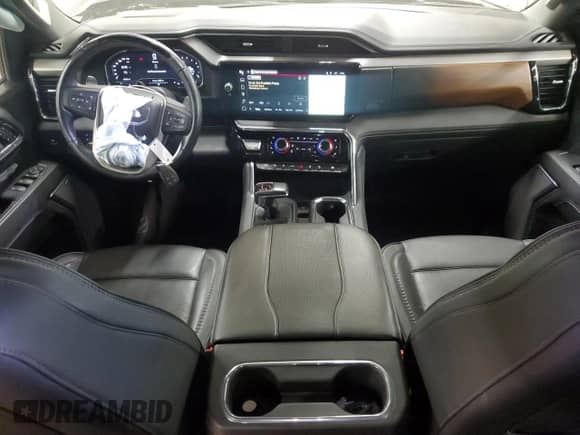 2024 GMC Sierra 1500 Denali с VIN 1GTUUGELXRZ256611, выставлен на аукционе Copart как лот 81728615 с пробегом 29 268 миль миль и Списание • Salvage title. История ставок и продаж доступна на DreamBid. Изображение 8.