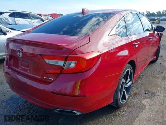 2018 Honda Accord Sport with VIN 1HGCV1F31JA043412, listed as a IAAI auction lot 43347074 with 220,631 mi miles and . Bid and sale history available at DreamBid. Image 4.