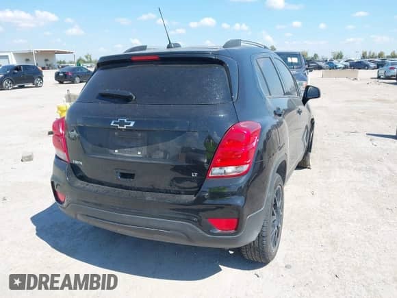 2020 Chevrolet Trax LT with VIN KL7CJLSB8LB352078, listed as a IAAI auction lot 43316530 with 80,925 mi miles and . Bid and sale history available at DreamBid. Image 4.
