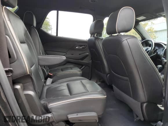 2022 Chevrolet Traverse Premier with VIN 1GNEVKKW1NJ127062, listed as a Copart auction lot 84001685 with 141,424 mi miles and Clean title. Bid and sale history available at DreamBid. Image 11.