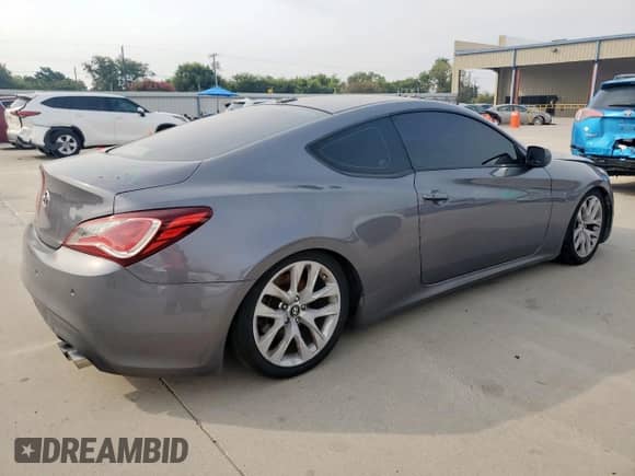 2014 Hyundai Genesis Coupe 2.0T with VIN KMHHT6KD8EU115406, listed as a Copart auction lot 71282465 with 136,065 mi miles and Salvage title. Bid and sale history available at DreamBid. Image 3.