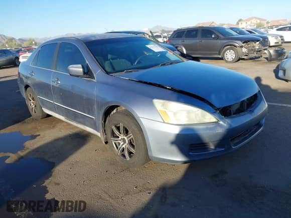 2007 Honda Accord LX с VIN 1HGCM554X7A139715, выставлен на аукционе IAAI как лот 42573185 с пробегом 183 647 миль миль и . История ставок и продаж доступна на DreamBid. Изображение 1.