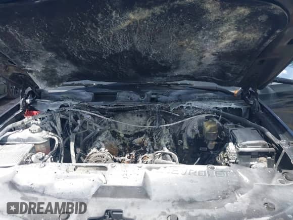 2017 Chevrolet Suburban Premier z VIN 1GNSCJKC4HR127667, wystawiony jako IAAI lot #41936945 z przebiegiem 139 006 mil mil oraz . Historia ofert i sprzedaży dostępna na DreamBid. Obrazek 10.