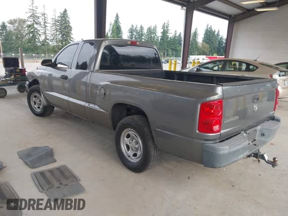 2006 Dodge Dakota ST with VIN 1D7HE22K66S533228, listed as a IAAI auction lot 42895236 with 129,651 mi miles and . Bid and sale history available at DreamBid. Image 3.
