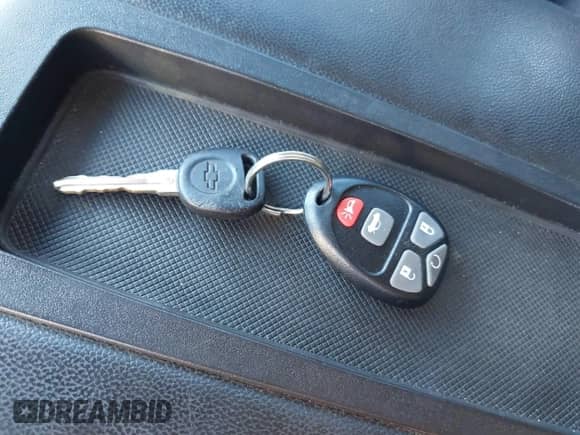 2012 Chevrolet Tahoe LS с VIN 1GNSCAE09CR170850, выставлен на аукционе IAAI как лот 43139771 с пробегом 211 710 миль миль и . История ставок и продаж доступна на DreamBid. Изображение 11.