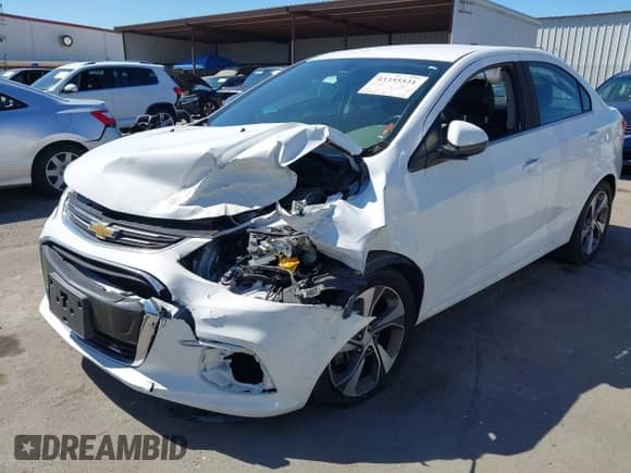 2019 Chevrolet Sonic Premier с VIN 1G1JF5SB0K4127849, выставлен на аукционе IAAI как лот 43355531 с пробегом 113 321 миль миль и . История ставок и продаж доступна на DreamBid. Изображение 6.