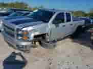2015 Chevrolet Silverado 1500 LT z VIN 1GCRCREC5FZ372928, wystawiony jako IAAI lot #43225410 z przebiegiem 189 133 mil mil oraz . Historia ofert i sprzedaży dostępna na DreamBid. Obrazek 2.