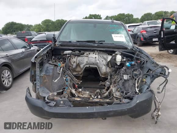 2017 Chevrolet Silverado 1500 LT с VIN 1GCRCREC1HZ174074, выставлен на аукционе IAAI как лот 42075896 с пробегом 145 290 миль миль и . История ставок и продаж доступна на DreamBid. Изображение 13.