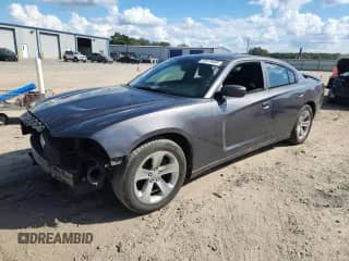 2013 Dodge Charger SE с VIN 2C3CDXBG2DH711189, выставлен на аукционе Copart как лот 85579405 с пробегом 181 504 миль миль и Списание • Salvage title. История ставок и продаж доступна на DreamBid. Изображение 1.