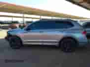 2023 Volkswagen Tiguan SE R-Line Black с VIN 3VVCB7AX9PM132551, выставлен на аукционе IAAI как лот 43126052 с пробегом 25 795 миль миль и . История ставок и продаж доступна на DreamBid. Изображение 15.