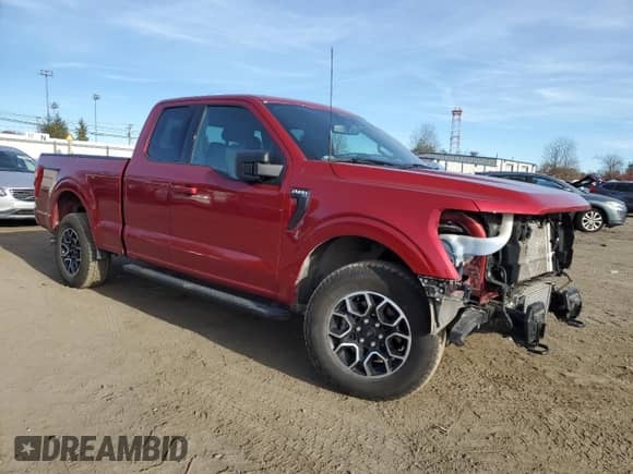 2022 Ford F-150 XL with VIN 1FTFX1E83NKD47814, listed as a Copart auction lot 80061424 with 58,317 mi miles and Salvage title. Bid and sale history available at DreamBid. Image 4.