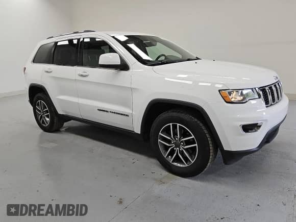 2020 Jeep Grand Cherokee Laredo E z VIN 1C4RJFAG4LC196482, wystawiony jako Copart lot #84601225 z przebiegiem 129 525 mil mil oraz Czysty tytuł • Clean title. Historia ofert i sprzedaży dostępna na DreamBid. Obrazek 4.