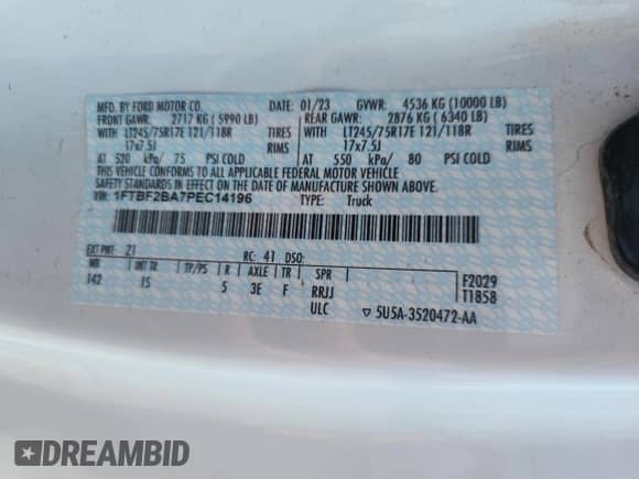 2023 Ford F-250 XL z VIN 1FTBF2BA7PEC14196, wystawiony jako Copart lot #67980785 z przebiegiem 51 655 mil mil oraz Szkoda całkowita • Salvage title. Historia ofert i sprzedaży dostępna na DreamBid. Obrazek 12.