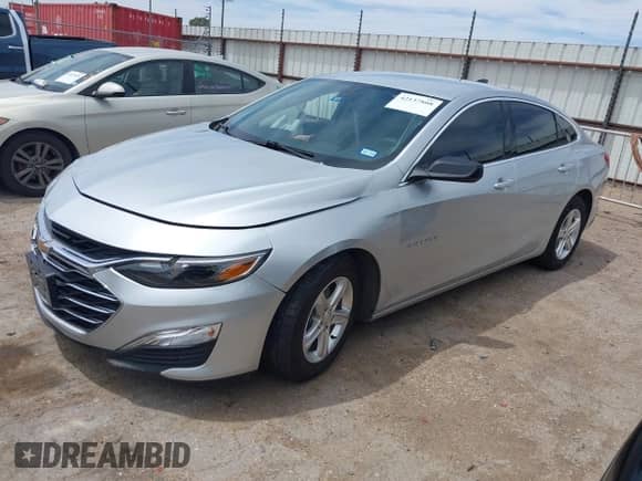 2021 Chevrolet Malibu LS z VIN 1G1ZC5ST4MF003434, wystawiony jako IAAI lot #42137808 z przebiegiem 44 946 mil mil oraz . Historia ofert i sprzedaży dostępna na DreamBid. Obrazek 2.